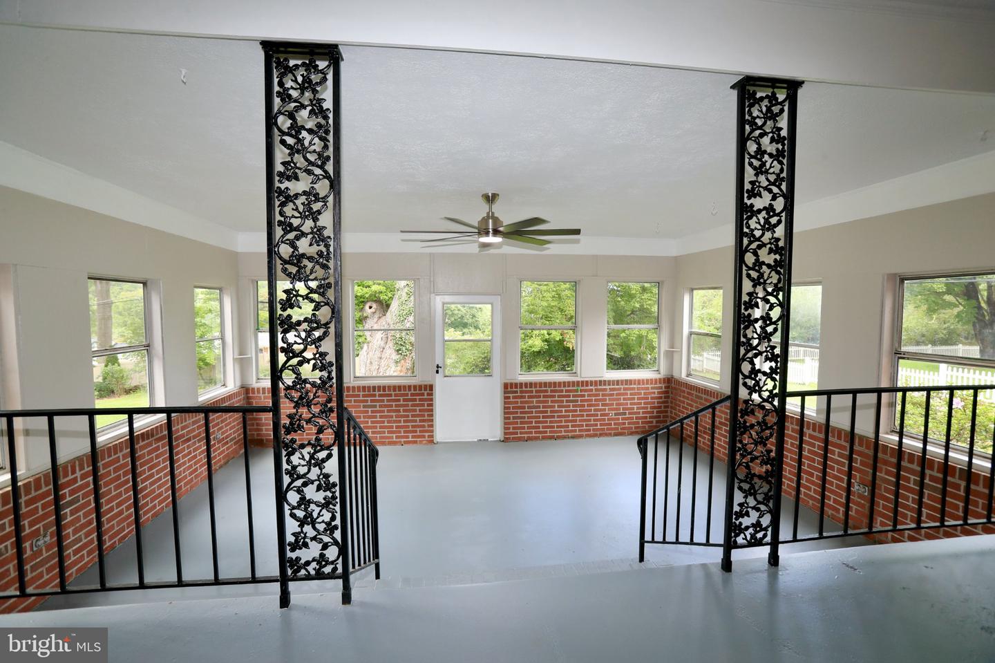 1138 Oaklawn Drive Property Photo 34