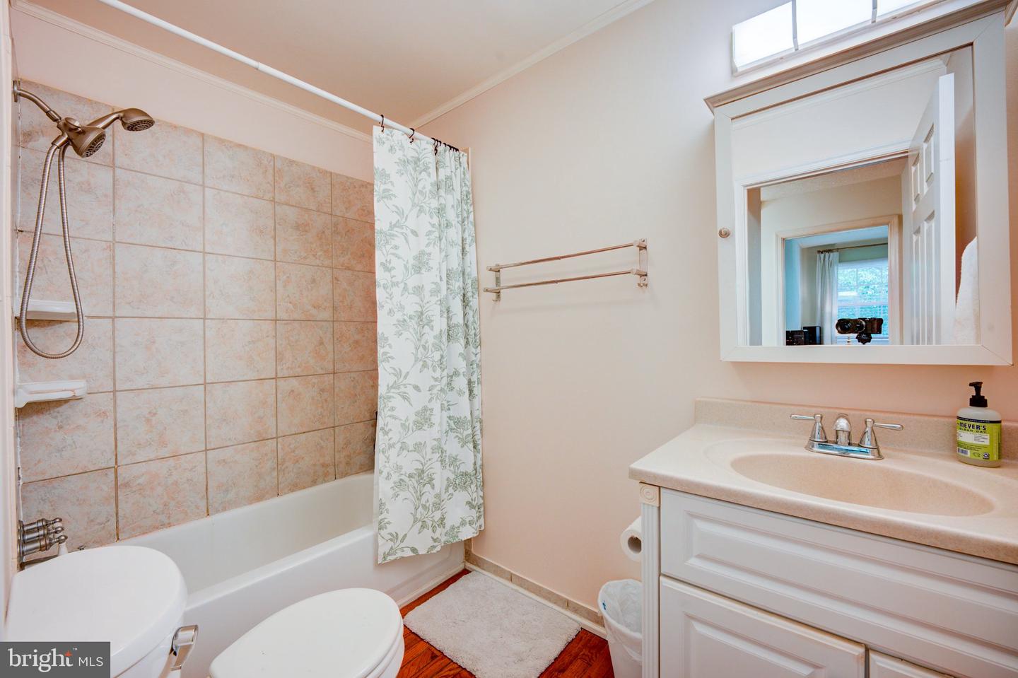 9595 Roys Ln Property Photo 13