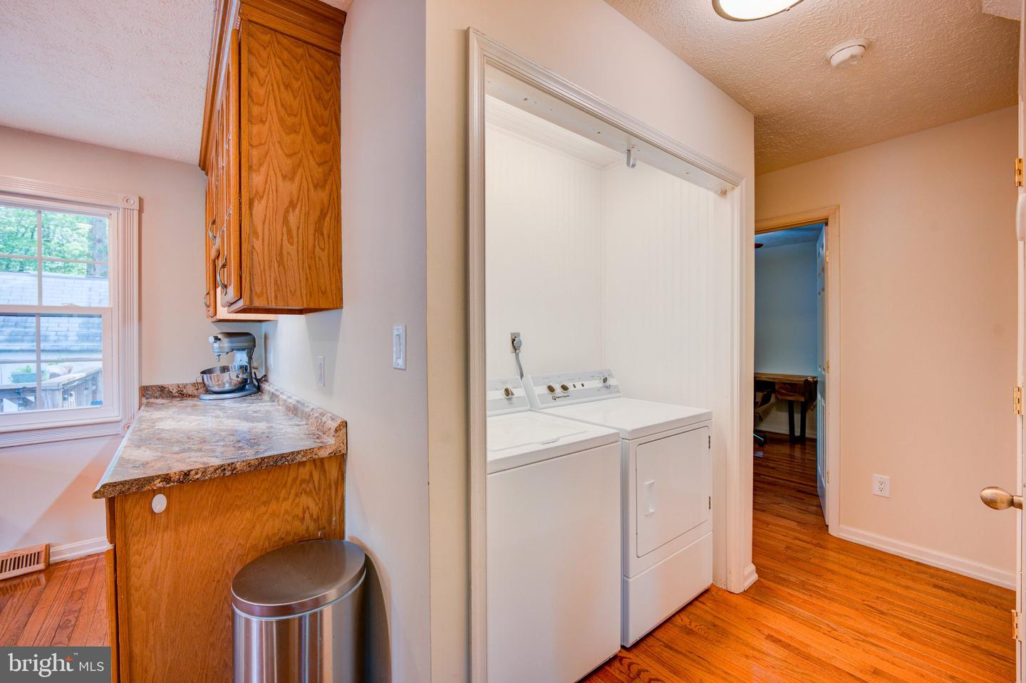 9595 Roys Ln Property Photo 20