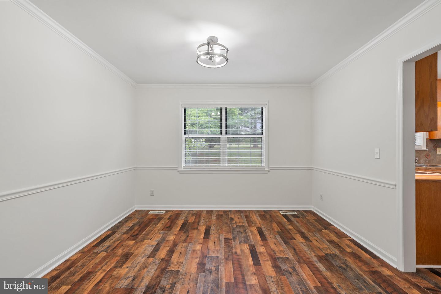 2309 Maplewood Dr Property Photo 15