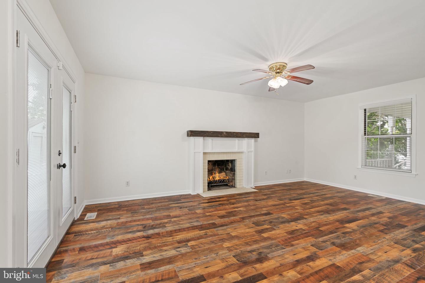 2309 Maplewood Dr Property Photo 20