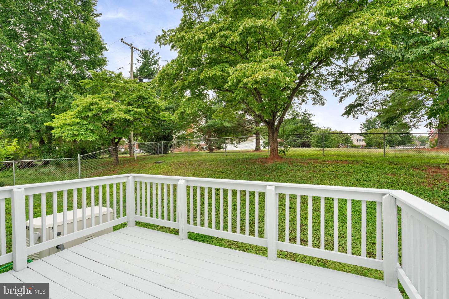 2309 Maplewood Dr Property Photo 44