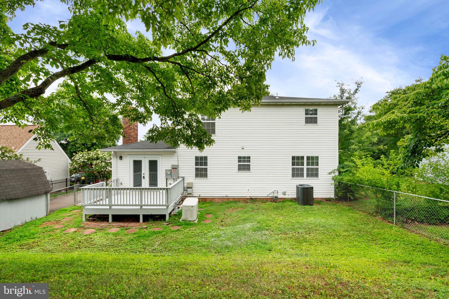 2309 Maplewood Dr Property Photo 47