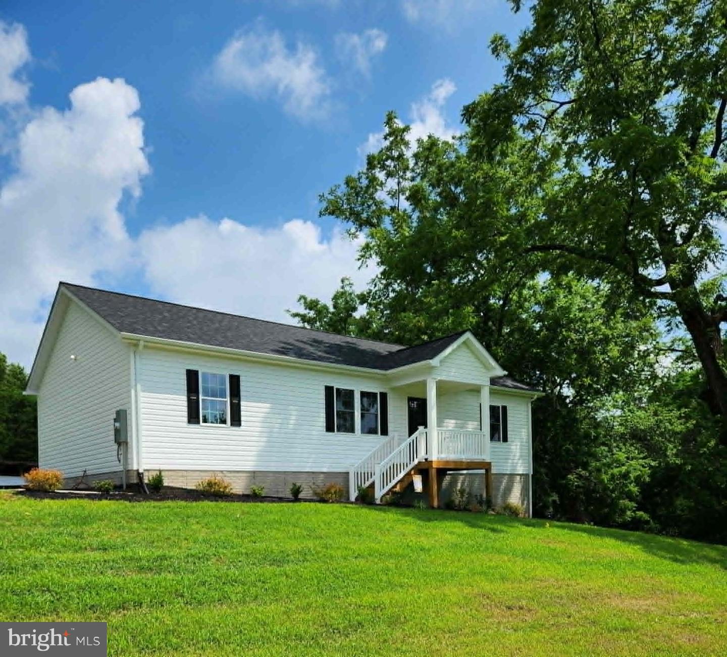 11501 Homeland Rd Property Photo 1