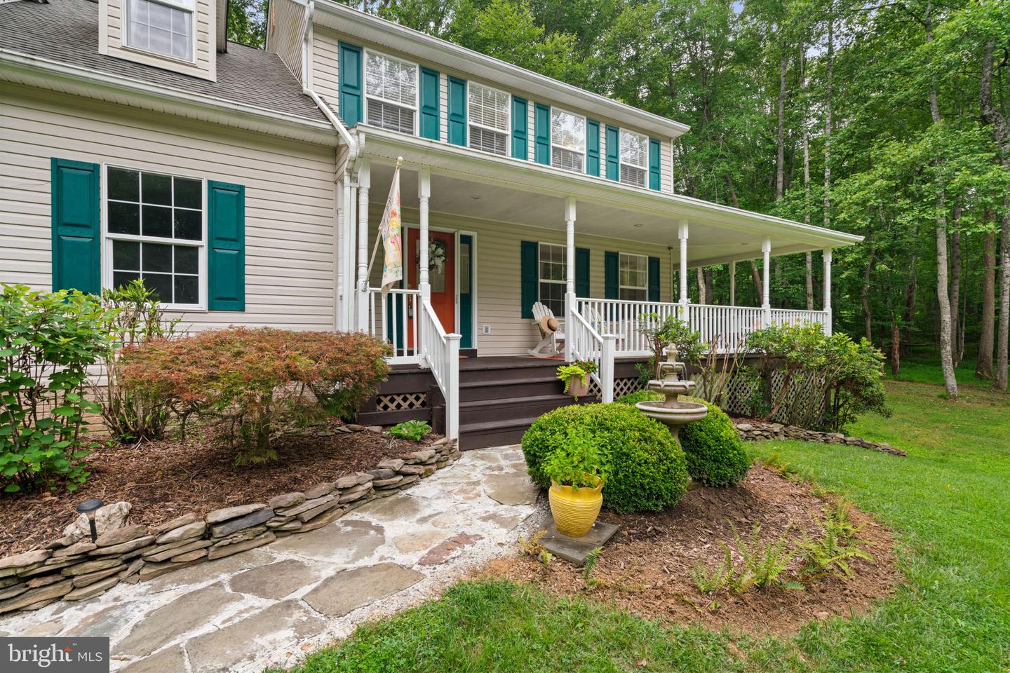 19220 Springfield Cir Property Photo 4