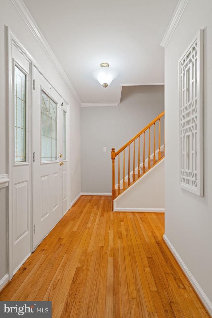 19220 Springfield Cir Property Photo 9