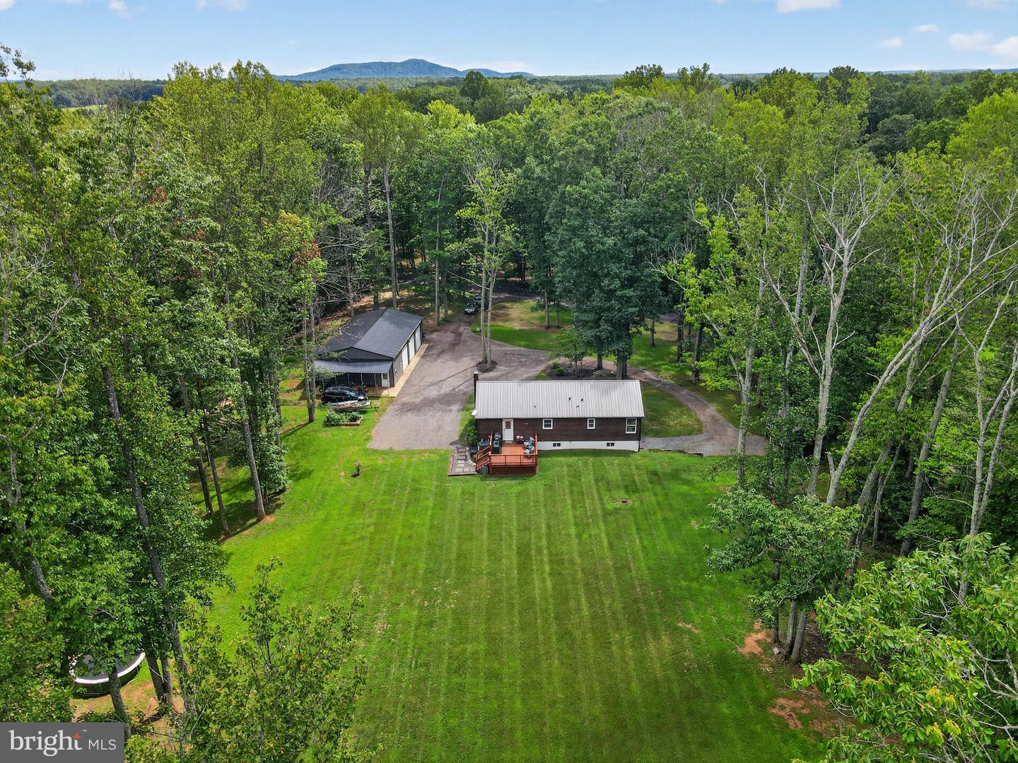 4055 Novum Road Property Photo 9