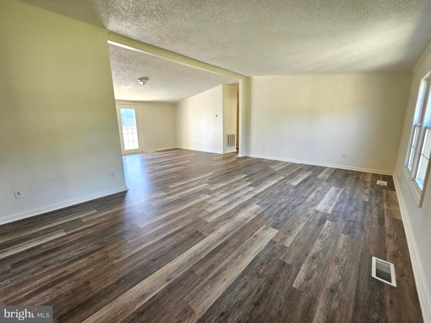 8099 James Monroe Property Photo 2