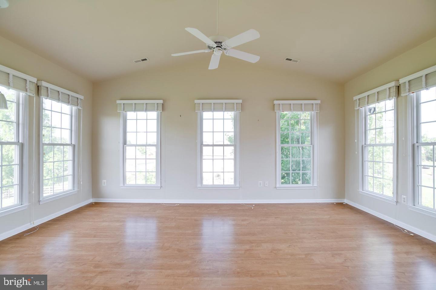 14308 S Hall Ct Property Photo 19