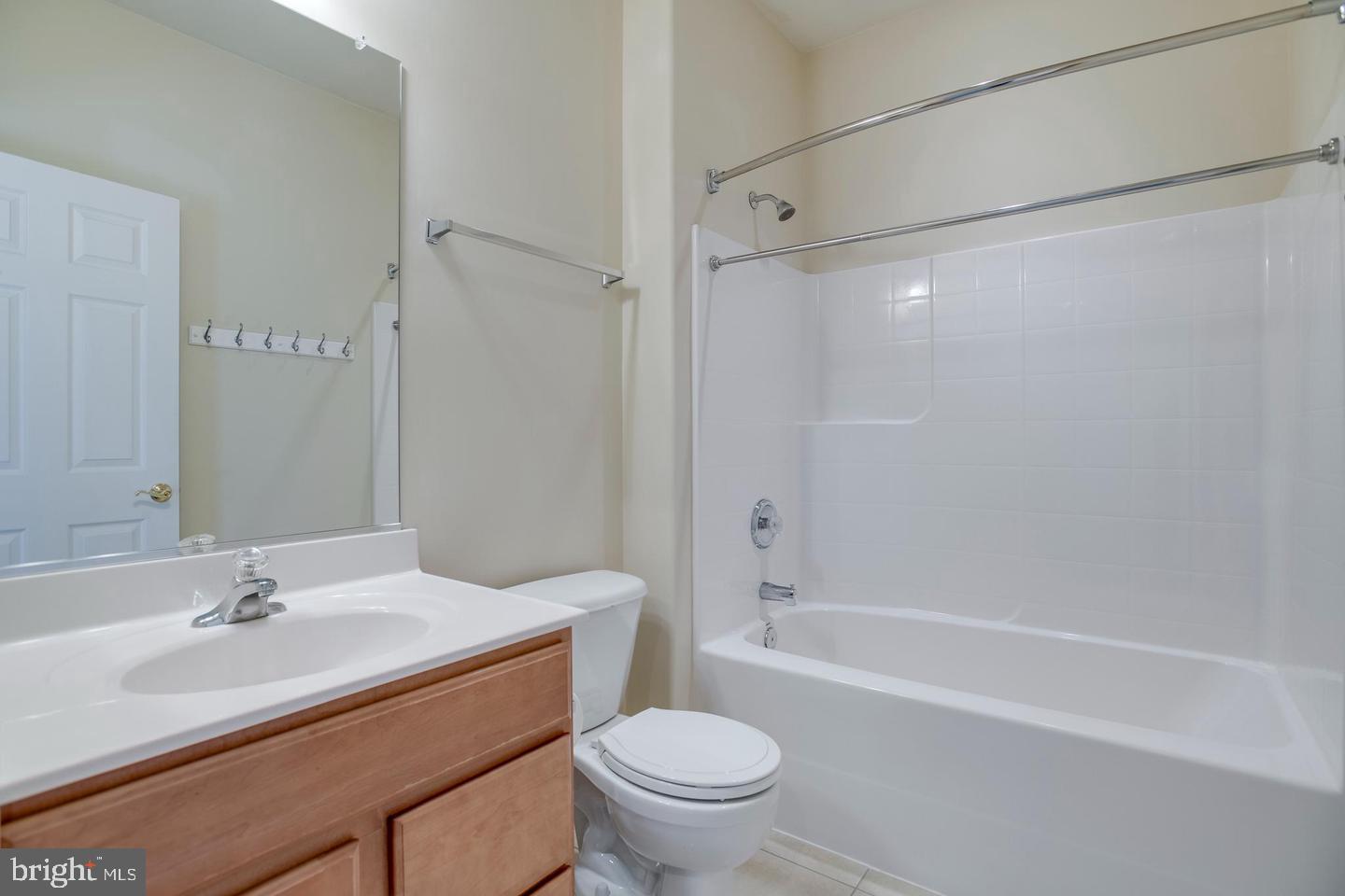 14308 S Hall Ct Property Photo 35