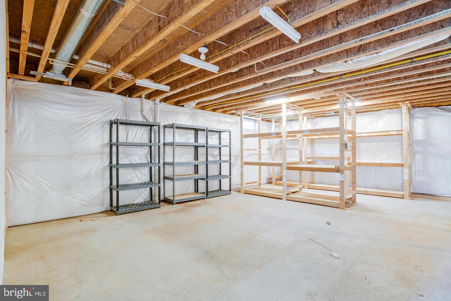 14308 S Hall Ct Property Photo 40
