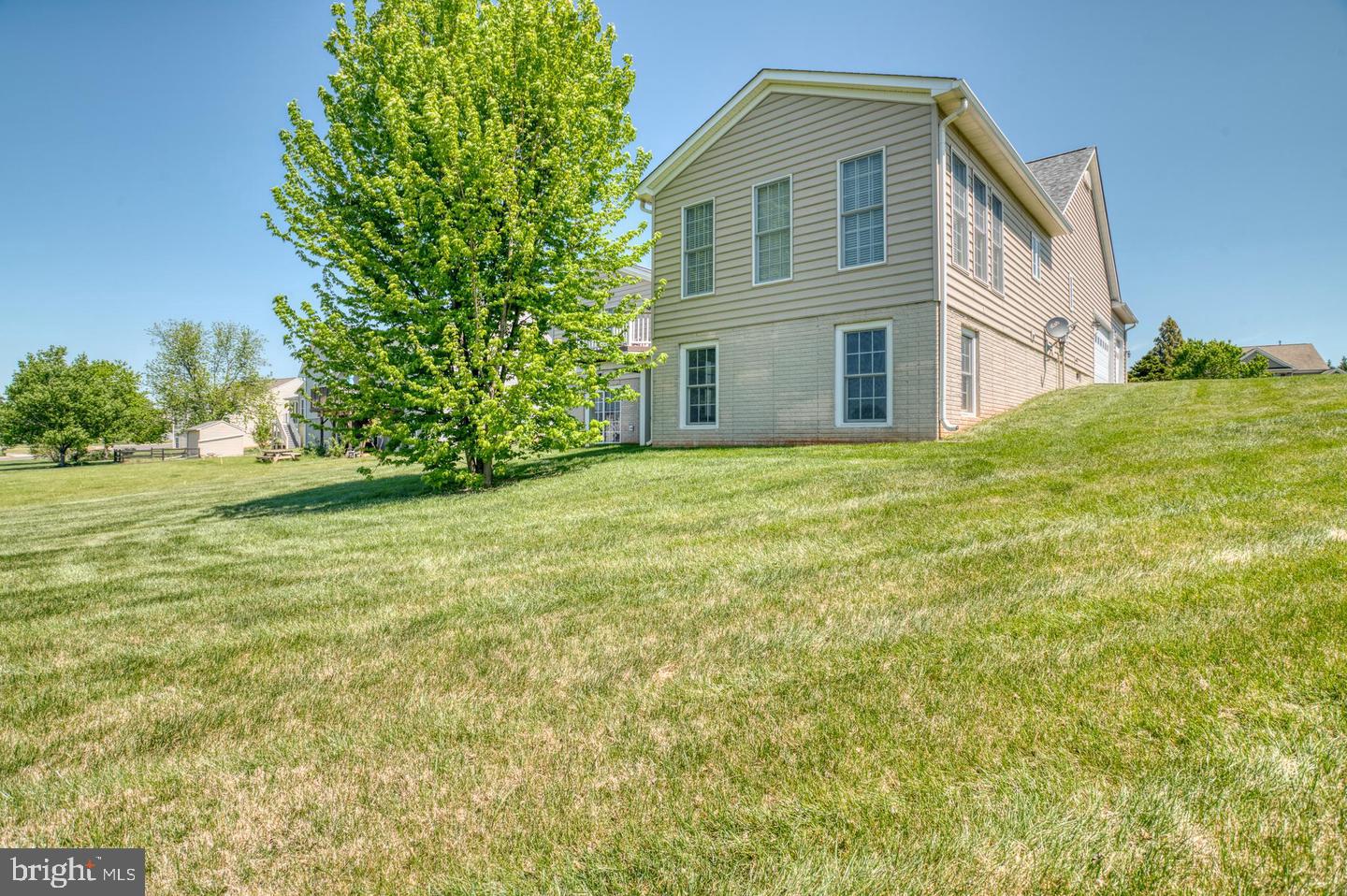 14308 S Hall Ct Property Photo 58