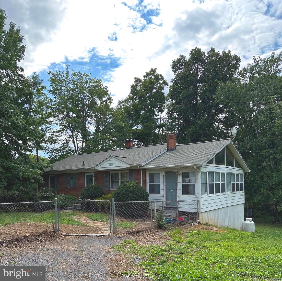 13298 Scotts Mill Rd Property Photo 8