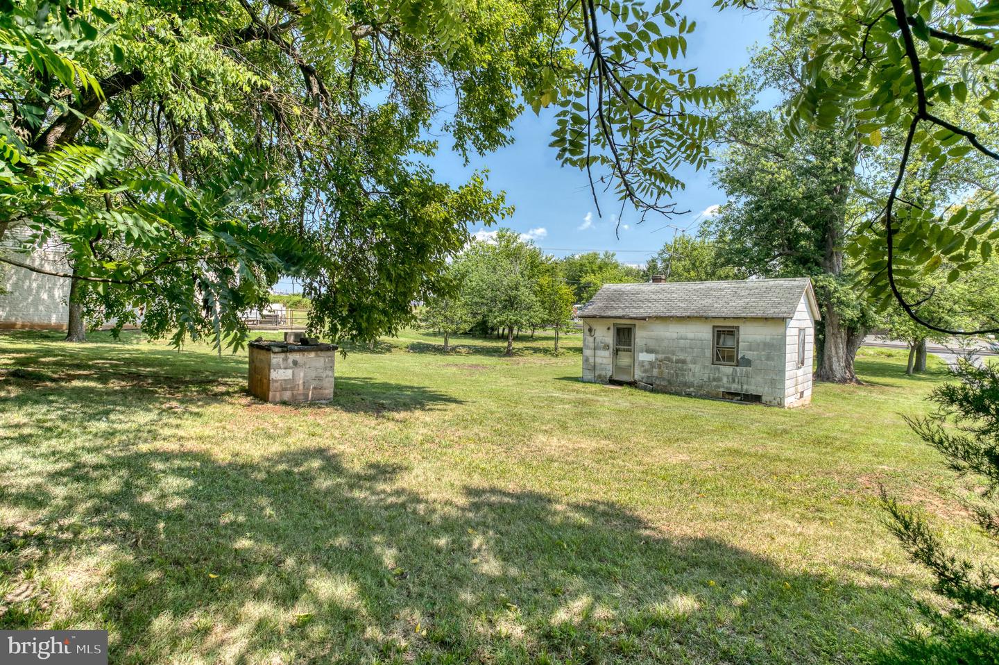 15446 Braggs Corner Rd Property Photo 6