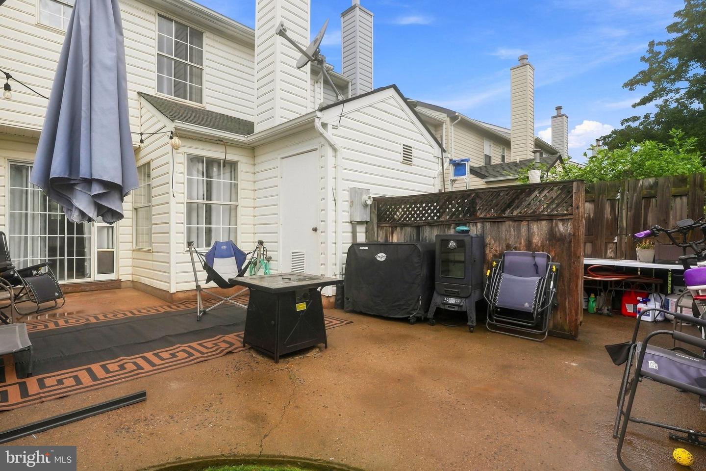 633 Bridlewood Dr Property Photo 17