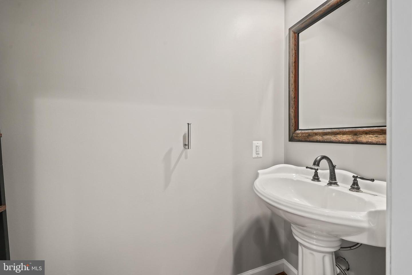 16379 Covey Cir Property Photo 21