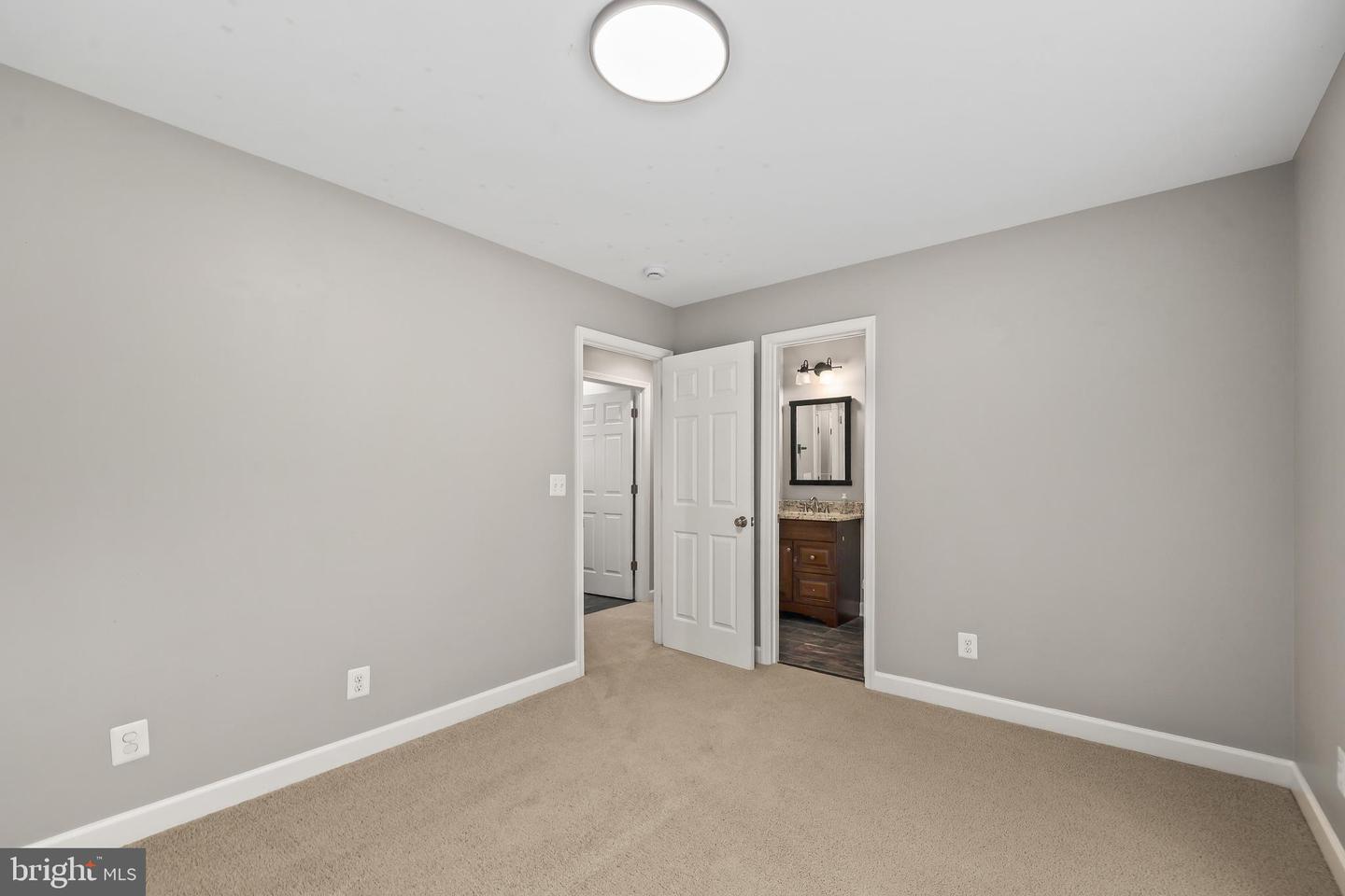 16379 Covey Cir Property Photo 35