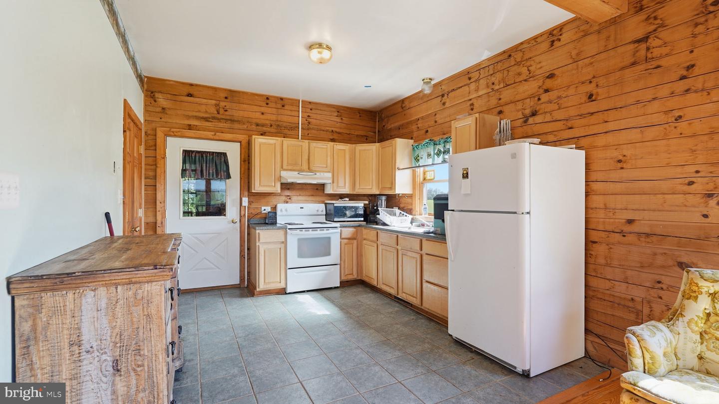 14311 Eggbornsville Rd Property Photo 33