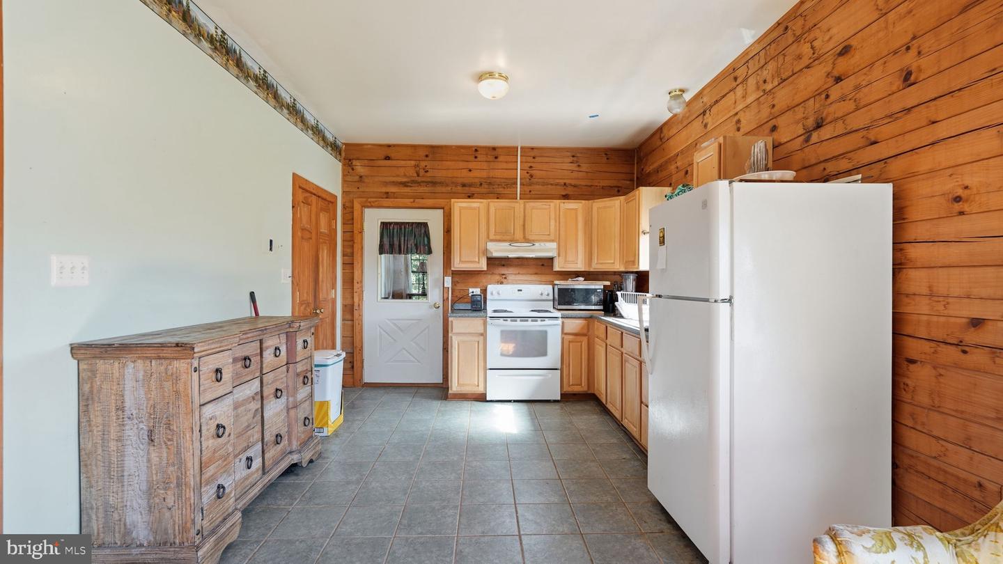 14311 Eggbornsville Rd Property Photo 34