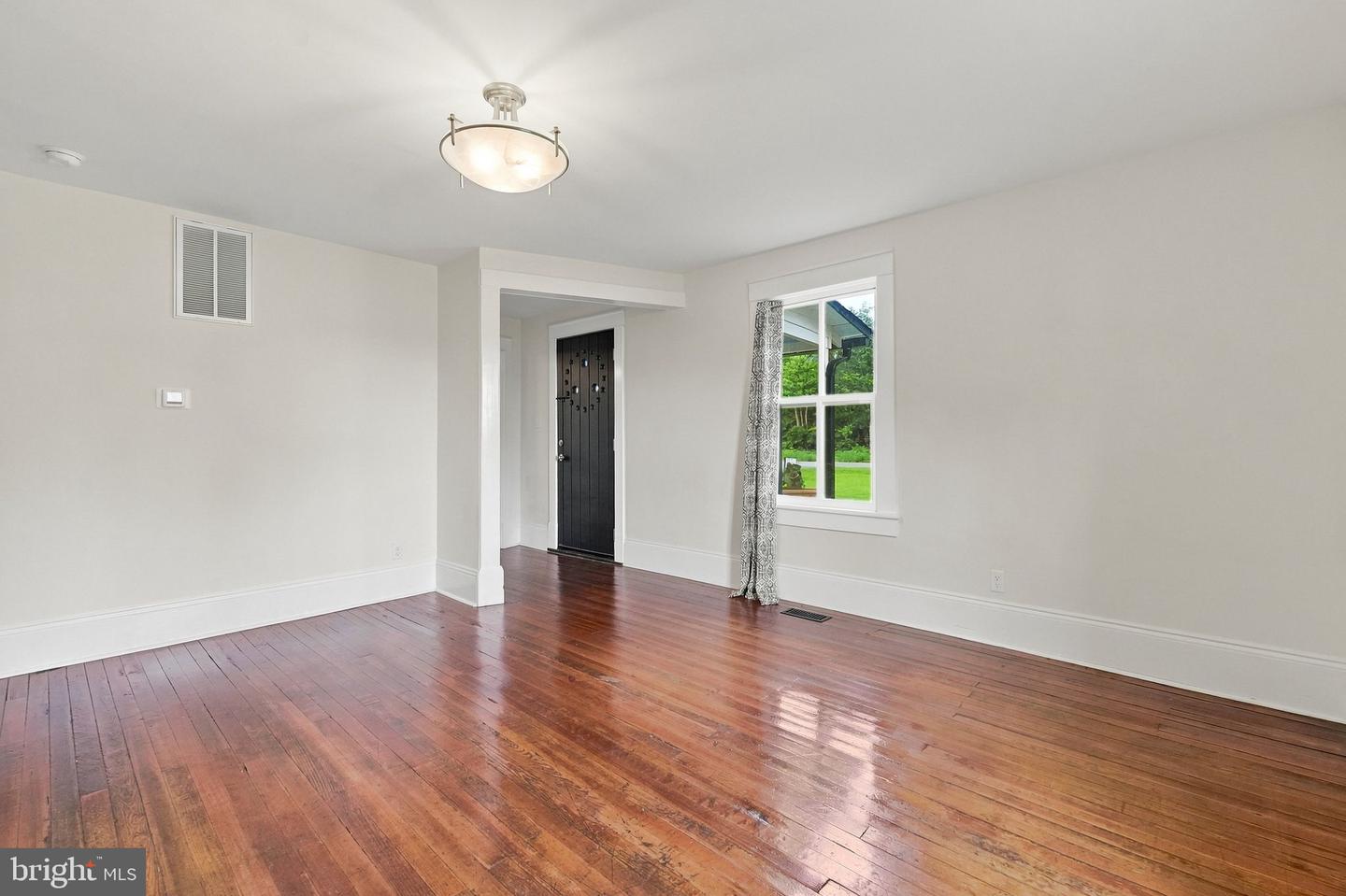 24177 Rapidan Rd Property Photo 5