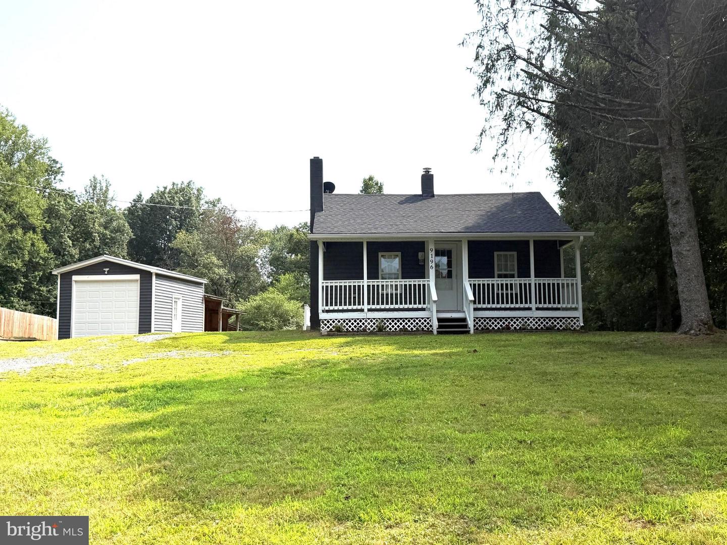 9196 Sperryville Pike Property Photo 2