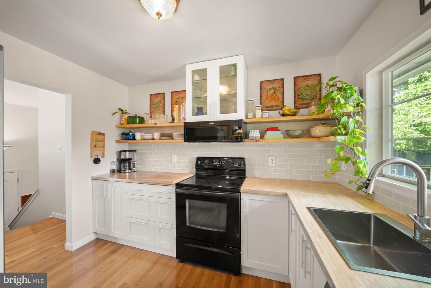 3145 Holly Springs Rd Property Photo 14