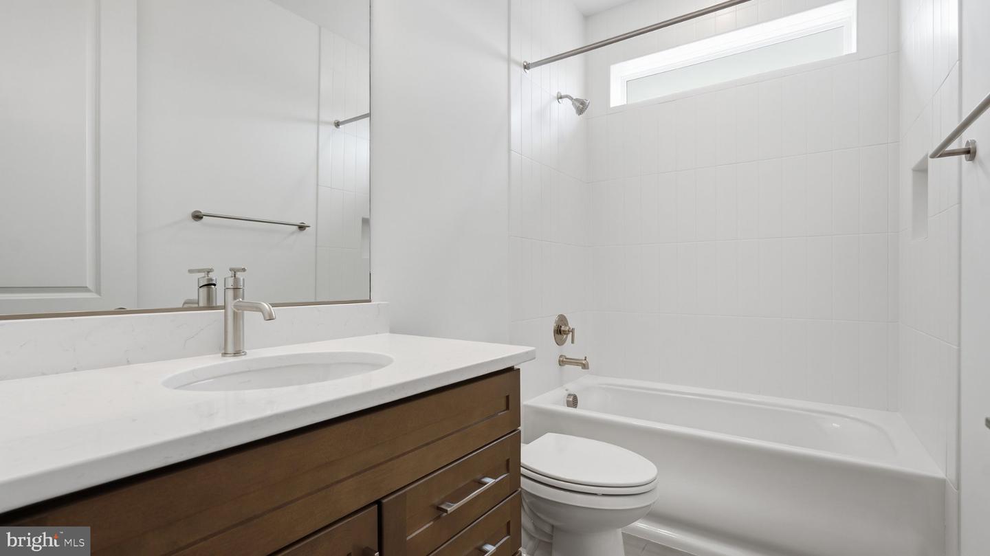 14207 Adventure Ct Property Photo 23