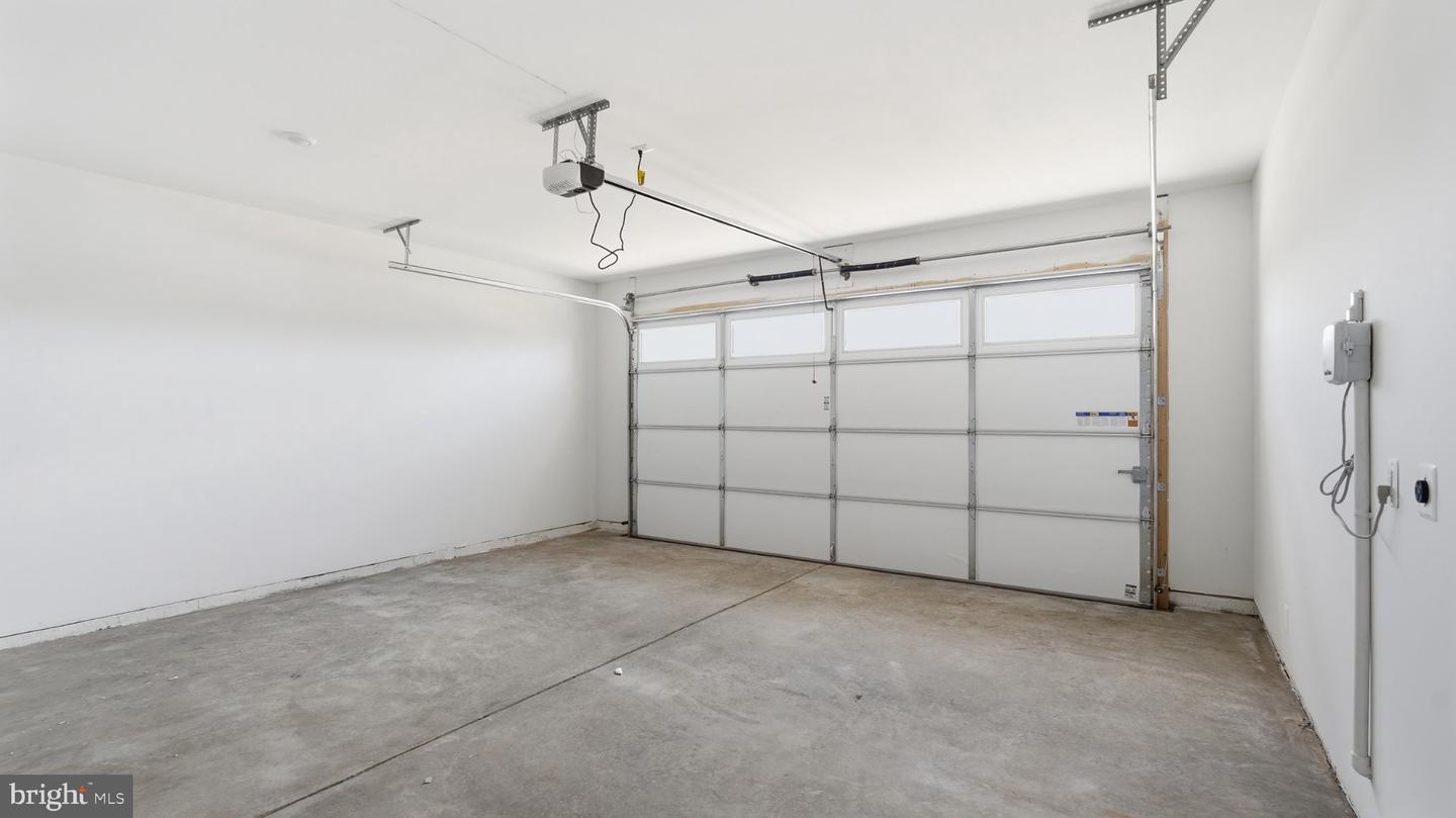 14207 Adventure Ct Property Photo 26