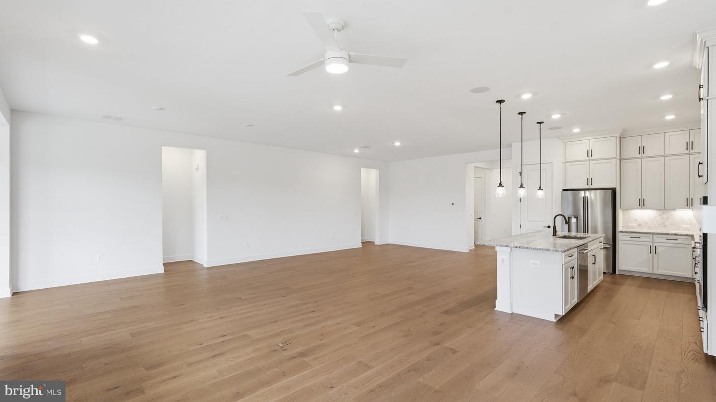 15061 Passion Ln Property Photo 14