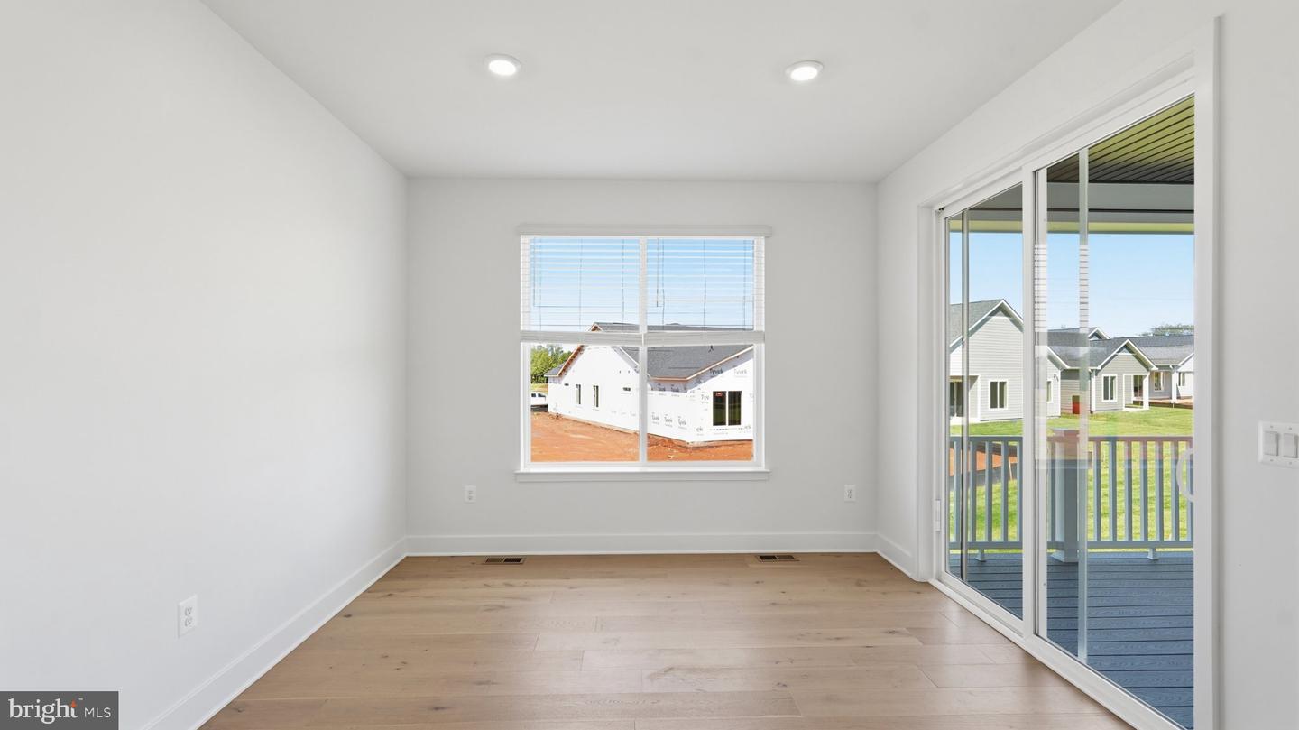 15024 Passion Ln Property Photo 13
