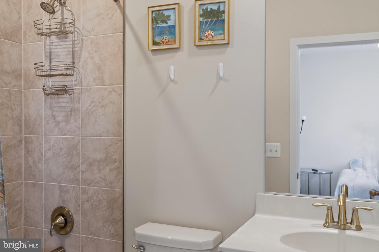 2103 Berwick Dr Property Photo 38