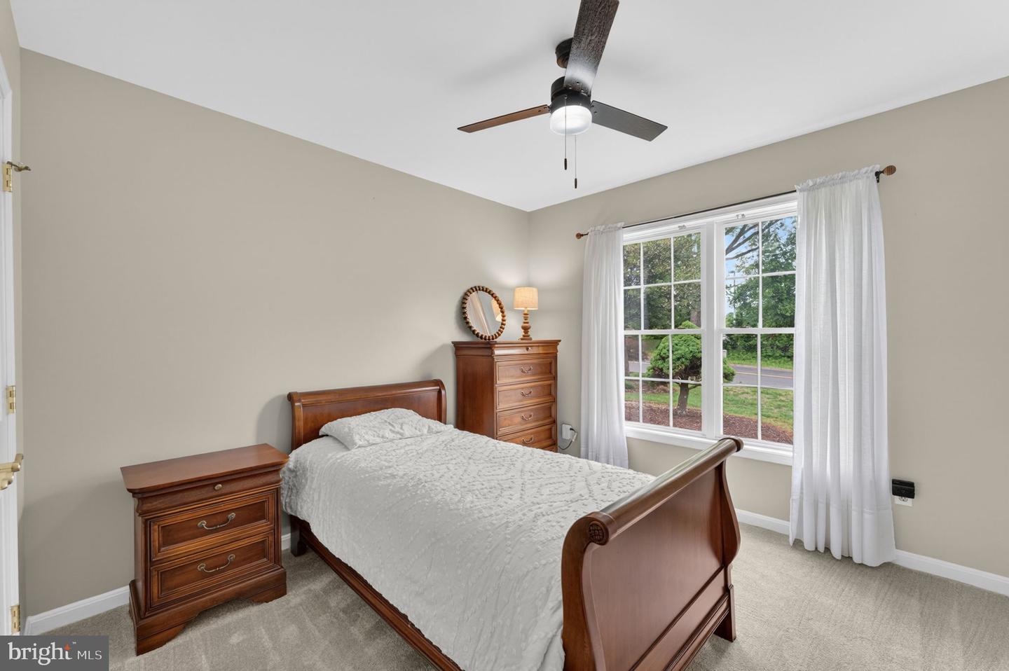 1012 Golf Dr Property Photo 27