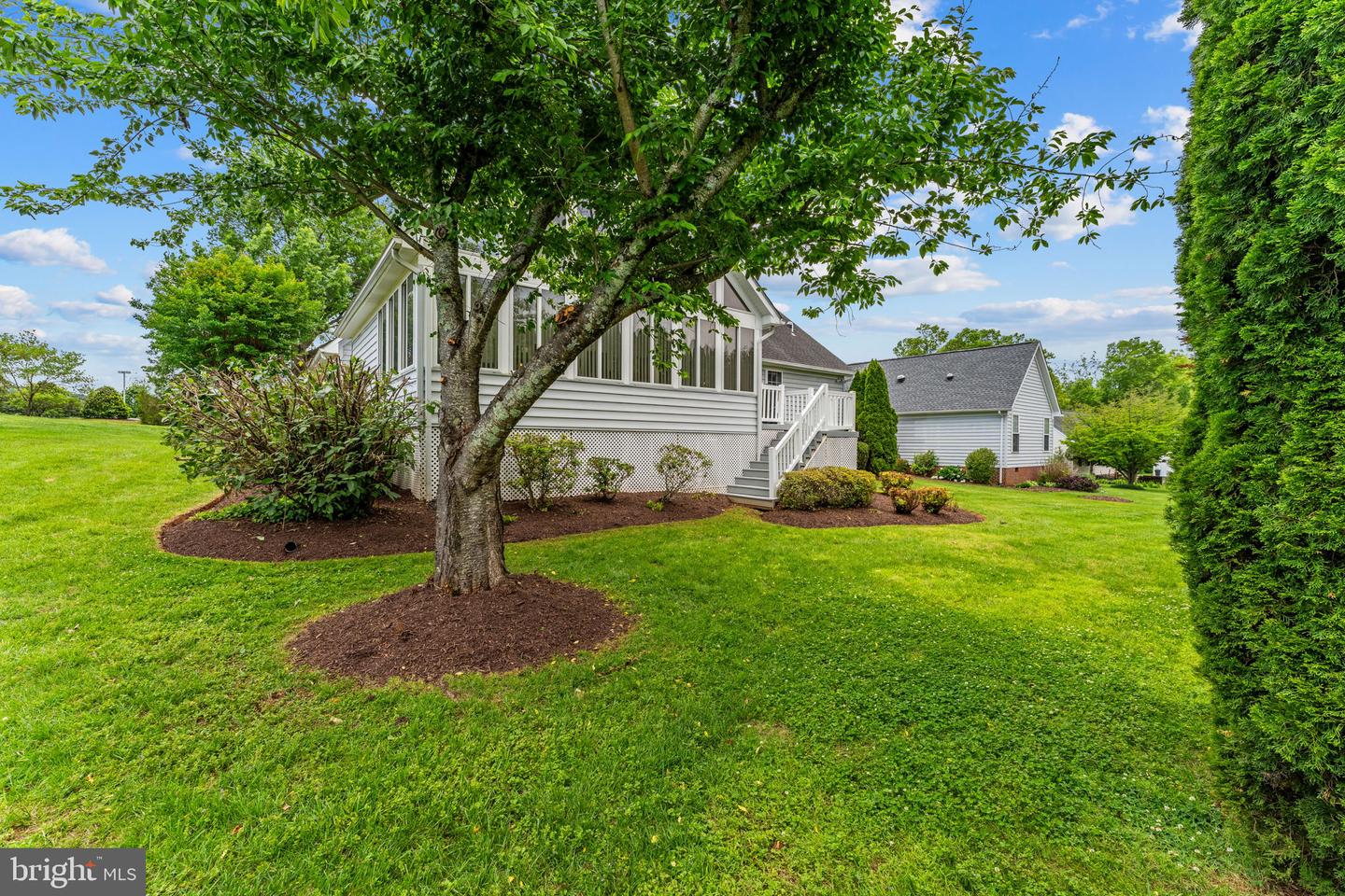 1012 Golf Dr Property Photo 37