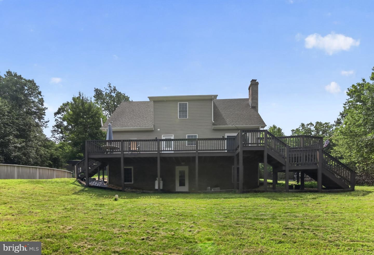 20200 Old Mill Rd Property Photo 6