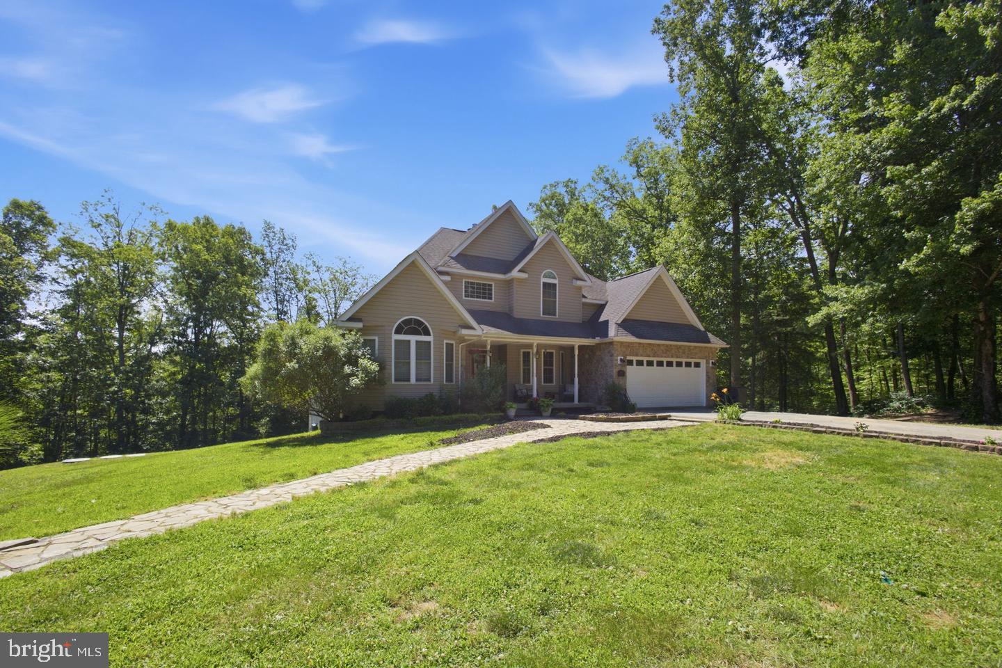 11064 Stream Side Ln Property Photo 11