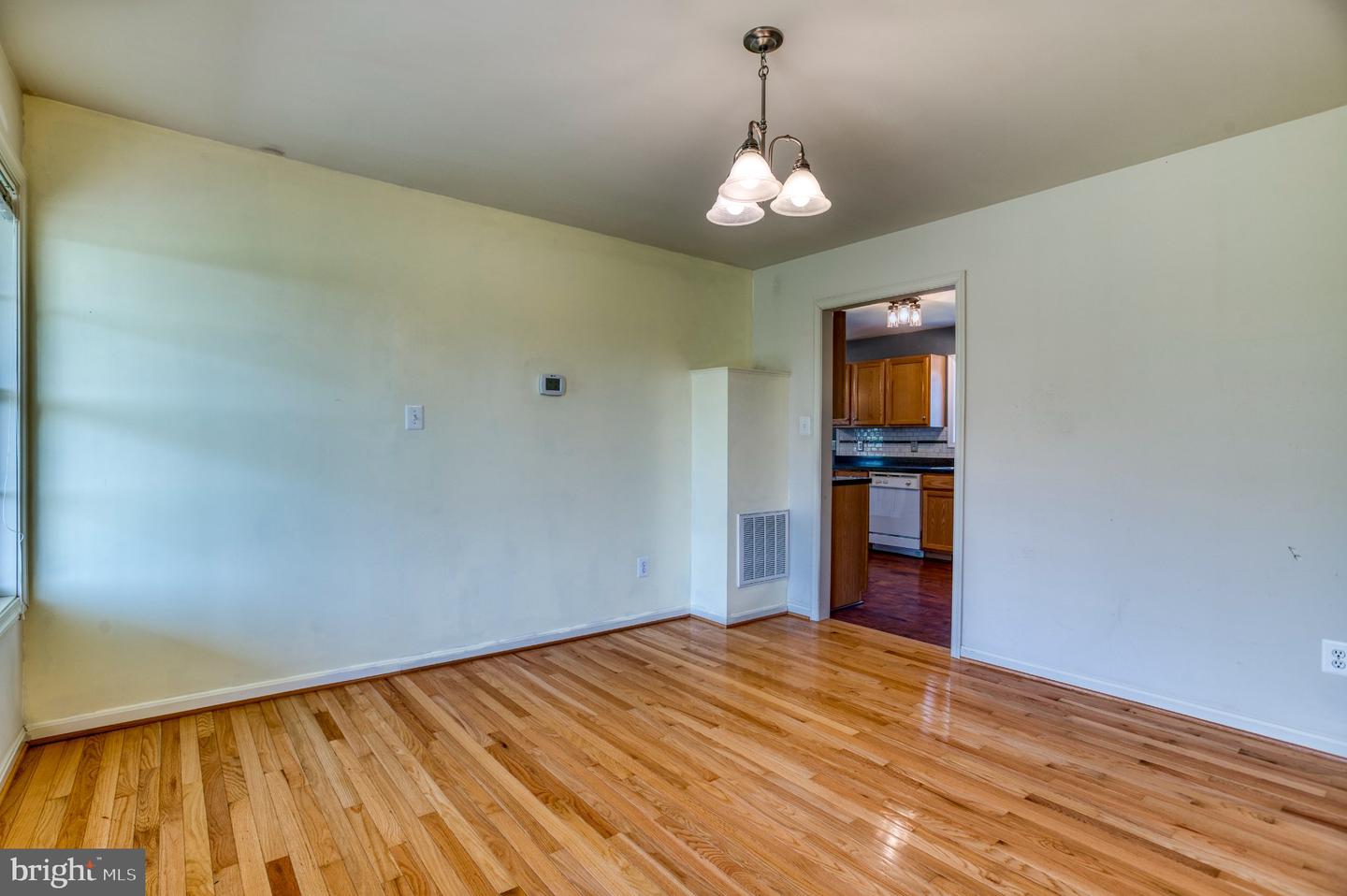 15412 Lake Breeze Ln Property Photo 59