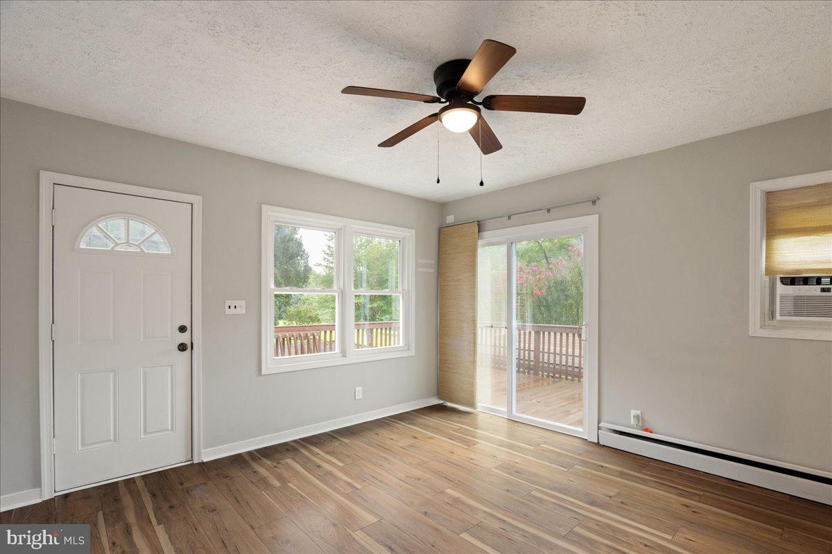 18019 Lee Hwy Property Photo 10