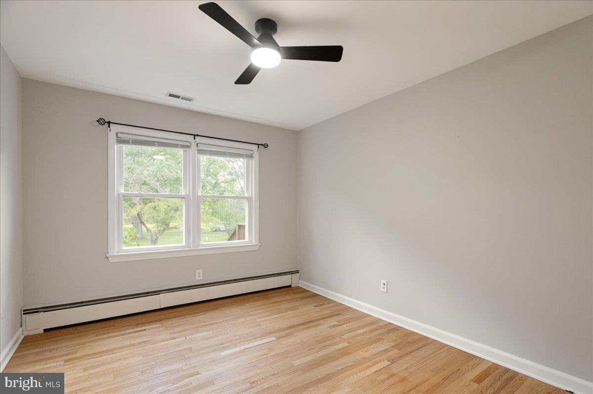 18019 Lee Hwy Property Photo 17