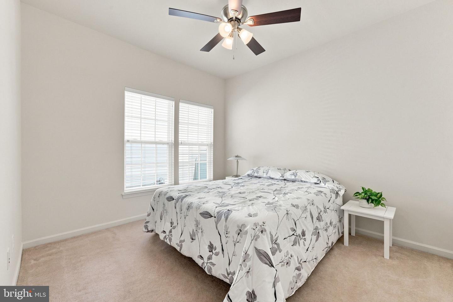 12047 Live Oak Dr Property Photo 27
