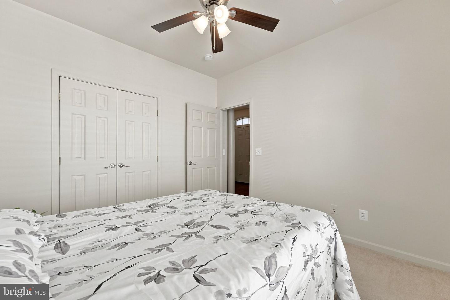 12047 Live Oak Dr Property Photo 28