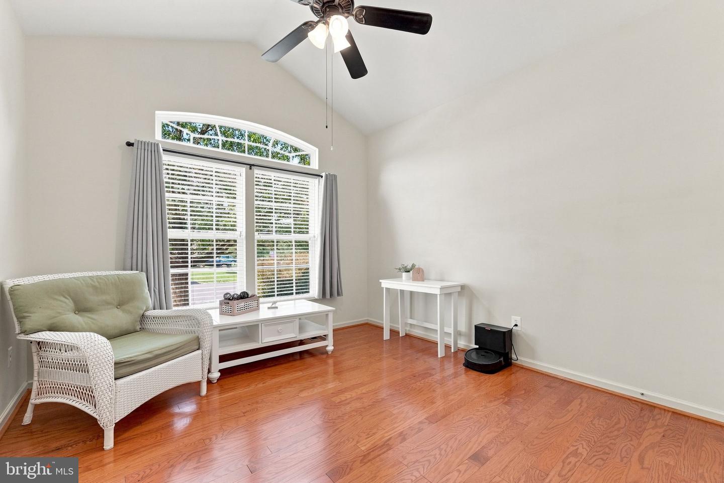 12047 Live Oak Dr Property Photo 29
