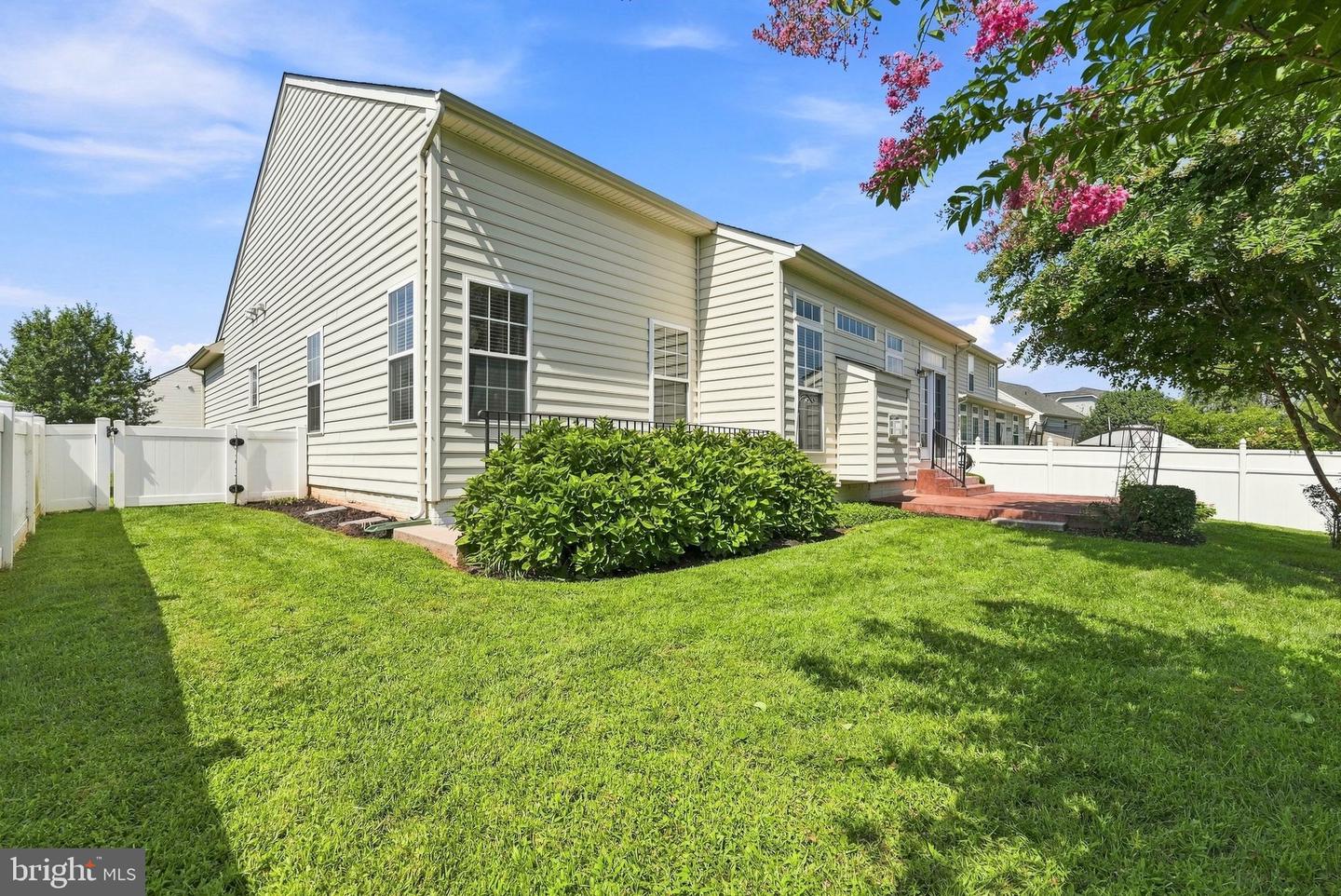 12047 Live Oak Dr Property Photo 36