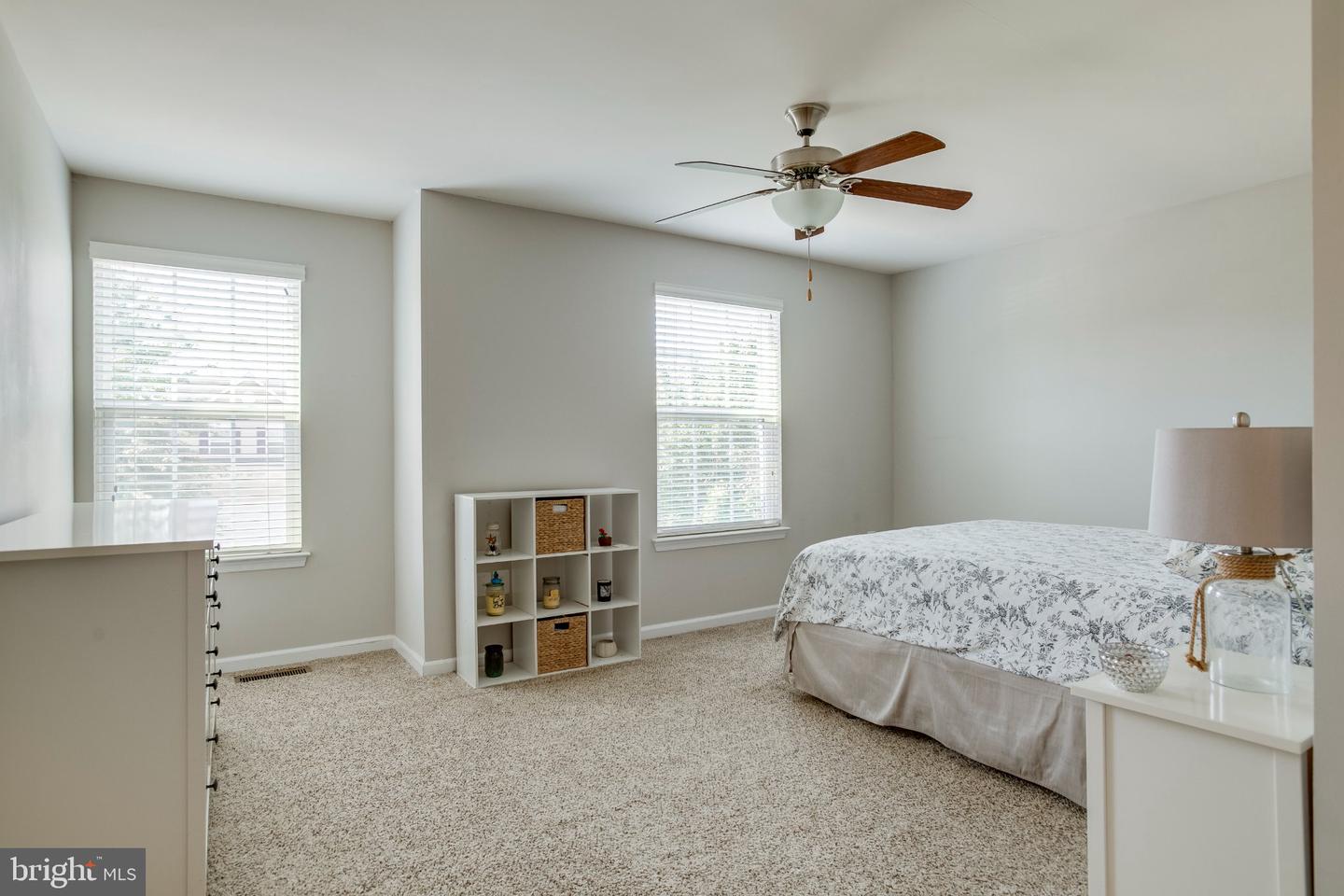 12019 Live Oak Dr Property Photo 33