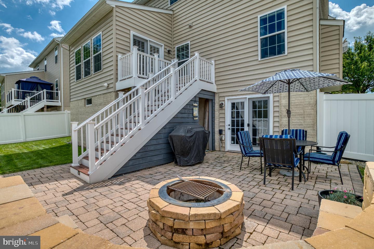 12019 Live Oak Dr Property Photo 57