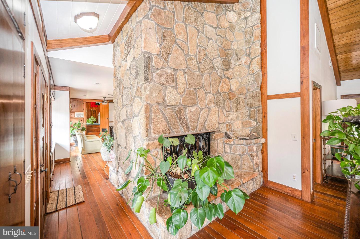 6146 Duncan Trl Property Photo 10