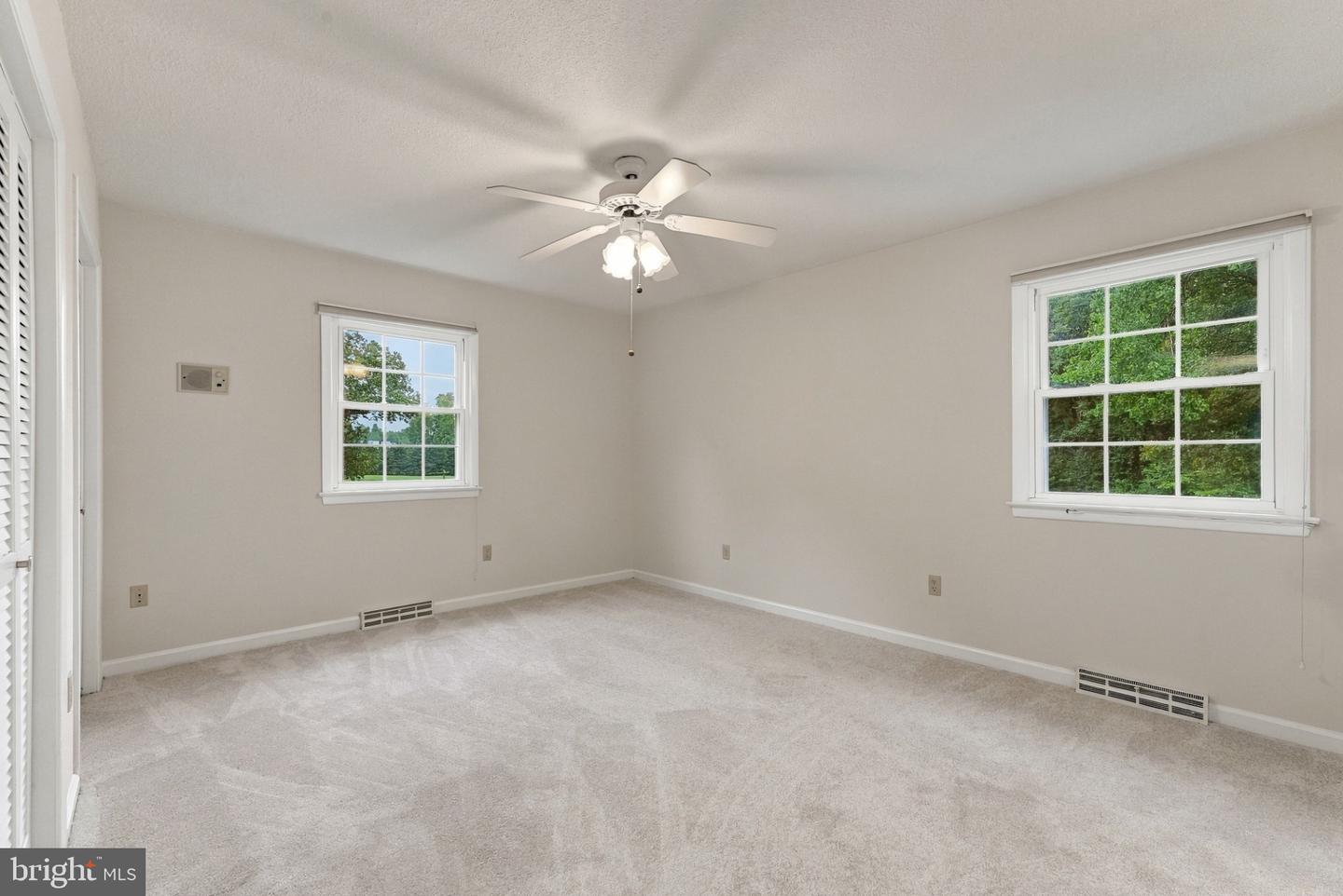 19452 Hickory Dr Property Photo 7