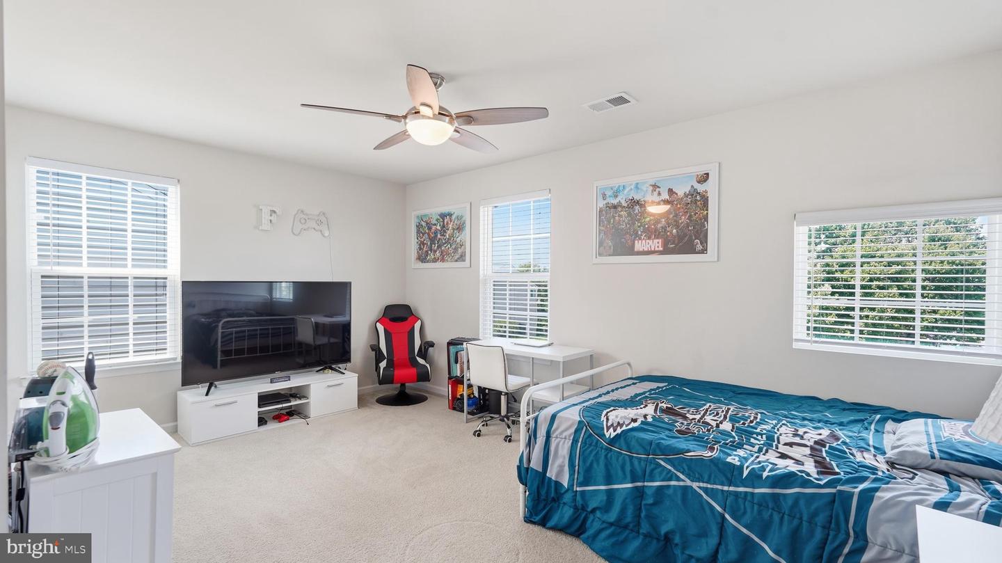 832 Virginia Property Photo 16