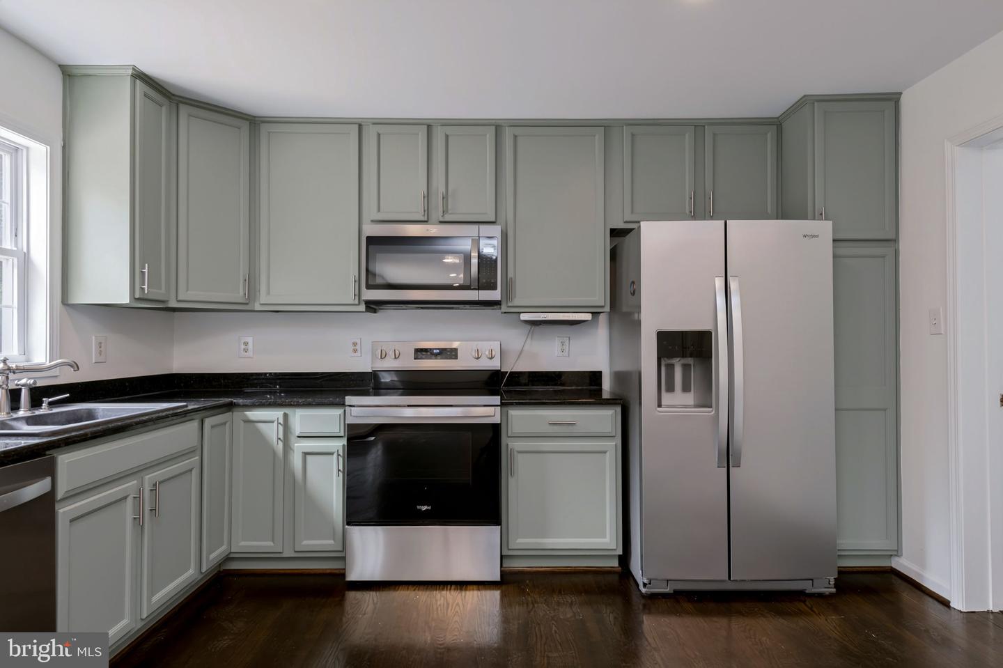 18048 Waterloo Rd Property Photo 23
