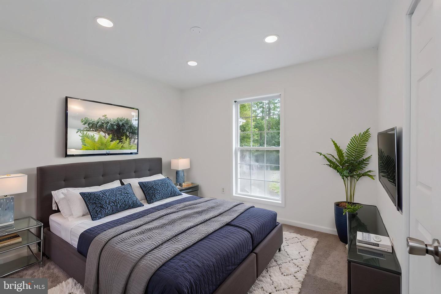 18048 Waterloo Rd Property Photo 30