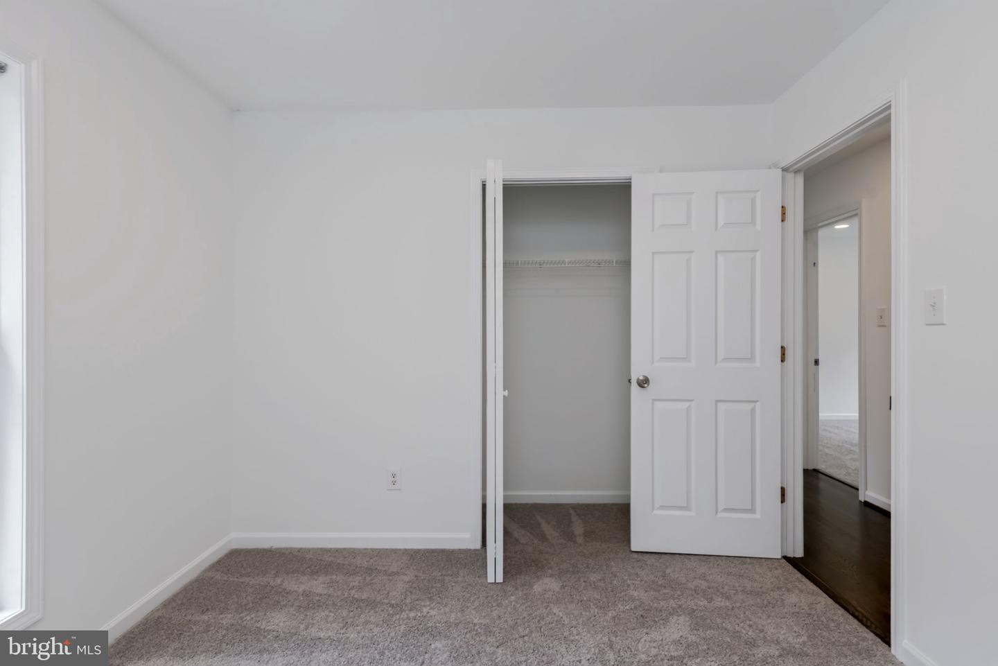18048 Waterloo Rd Property Photo 31